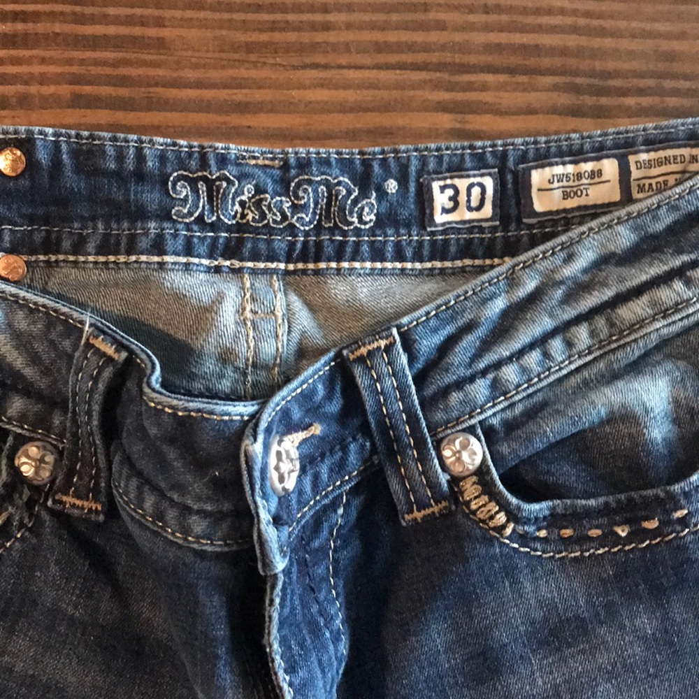 Miss Me Bootcut Size 30